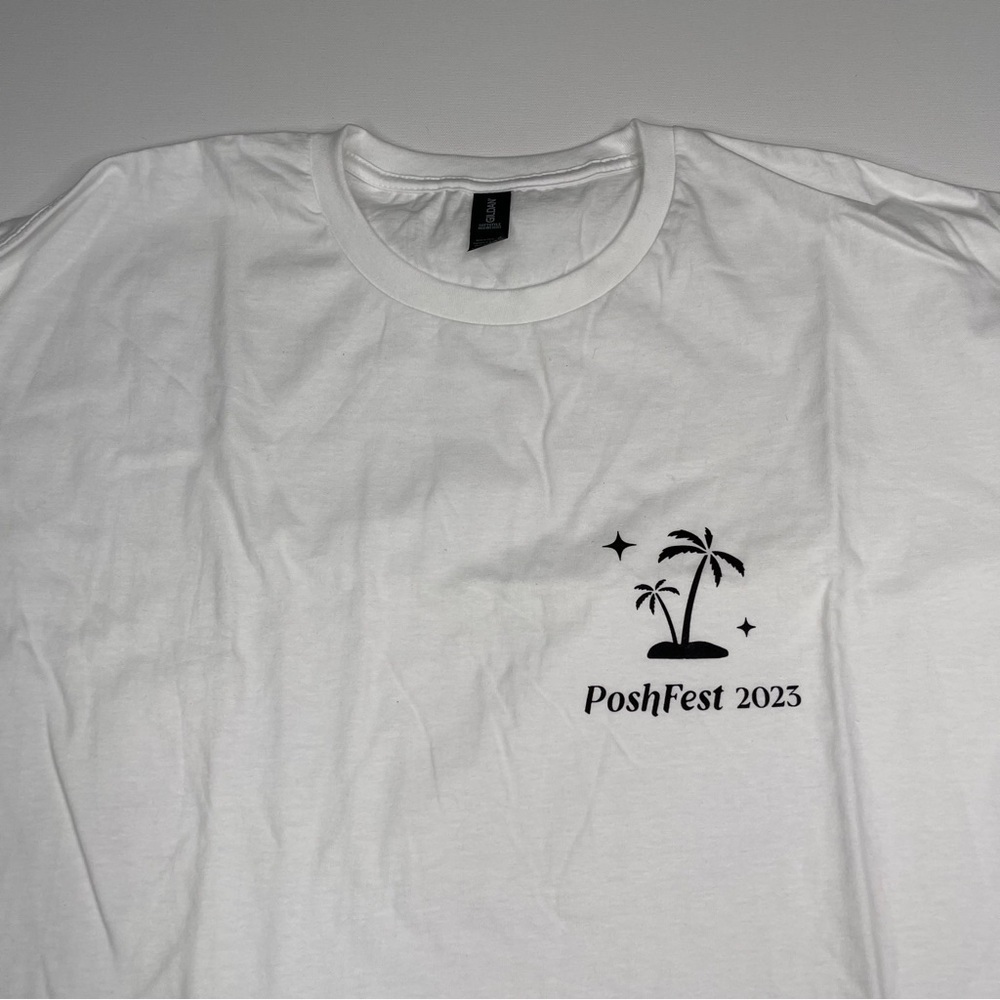 Poshmark Poshfest 2023 San Diego Tee Gildan Tshirt White Black Swag Souvenir - Picture 5 of 12